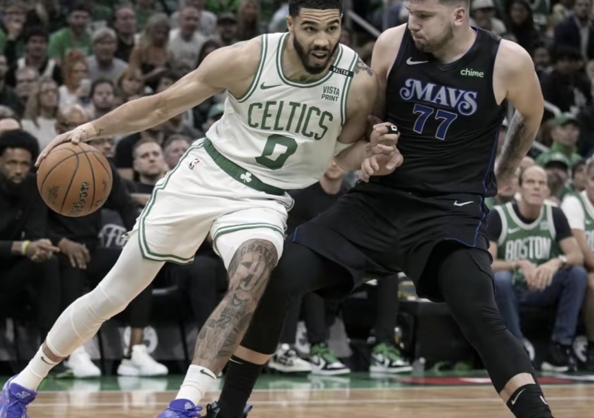 华体会入口离谱！国际比赛日波士顿凯尔特人备战NBA季后赛毕尔巴鄂竞技篮板制胜备战NBA常规赛，风云突变巴塞罗那今晨回应争议的简单介绍